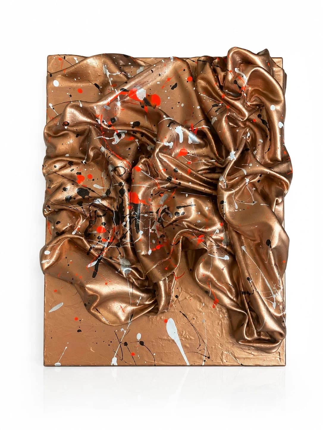 Bronze Flow — acrylic on canvas — 42 × 32 cm, original artwork by Victoria Genova